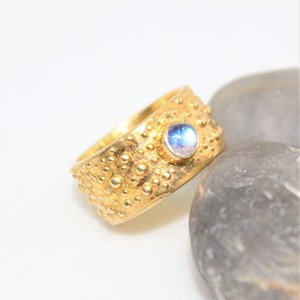 Eccentric Beautiful New Collection 925 <b>Sterling</b> <b>Silver</b> Rainbow Moonstone Gold Plated <b>Band</b> <b>Ring</b> - Product Image 2