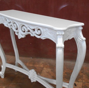 Muebles de madera para el hogar e interior-Mesa de consola tallada en color blanco caoba estilo francés. - Product Image 3