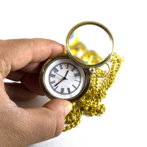 Reloj de bolsillo de latón de estilo antiguo con lente de lupa y cadena de aleación Calyron SAIPW836 tema náutico regalo de novedad - Product Image 5