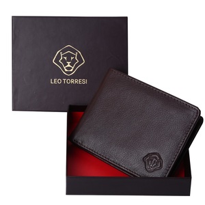 Hot Sale Stylish Olive Leather <b>Trifold</b> RFID <b>Wallet</b> for Men with Secure Closure and Multiple Compartments Available For Sale - Product Image 6