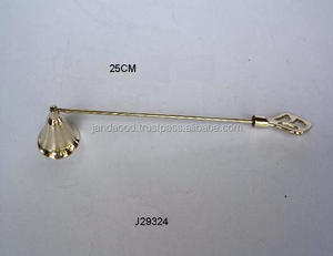 Éteignoir à bougie poli miroir fabriqué en laiton Accessoires pour bougies Mèche à bougie en métal Extincteur métallique - Product Image 3