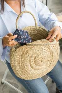 Elección caliente Bolso de mano de paja de alta calidad Estilo moderno Cadenas naturales Decoración Botón Cremallera Precio al por mayor 1001 Pueblos artesanales - Product Image 6
