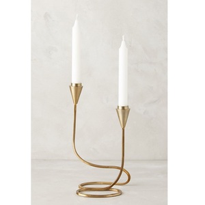 เชิงเทียนโลหะและแก้วชุบทองทรงกลมทำด้วยมือสำหรับตกแต่งบ้านโรงแรมหรือร้านอาหาร - Product Image 2