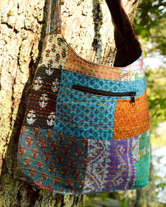 Hermosos bolsos de hombro de retazos de algodón - Product Image 2