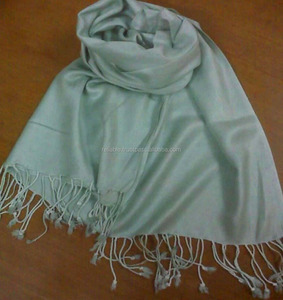 ผ้าคลุมไหล่ PASHMINA เส้นใยวิสคอสในคุณภาพที่ดีที่สุด - Product Image 2