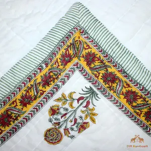 Jaipuri Razai Commercio All'ingrosso Trapunta Handstitched Tessuti A Mano Per Adulti Copriletto Indiano Patchwork equipaggiata Trapuntato Queen Size