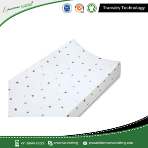 Funda de algodón impermeable transpirable con diseño personalizado para cambiador de bebé - Product Image 3