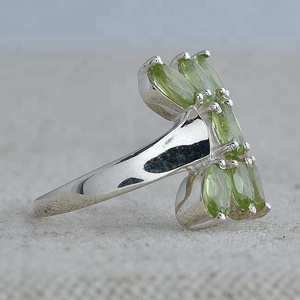 Natural Green Oval <b>Peridot</b> Gemstone 925 Sterling Silver Designer <b>Ring</b> Jewelry Silver Plated Fashionable <b>Ring</b> For Wedding Gift. - Product Image 3