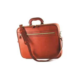 Porte-documents pour ordinateur portable en cuir véritable Goat Hunter avec taille personnalisable - Product Image 1