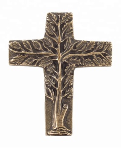 Cruz Decorativa de Pared de Bronce Pulido, Estilo Religioso, Modelo Metálico Hecho de Latón - Product Image 3