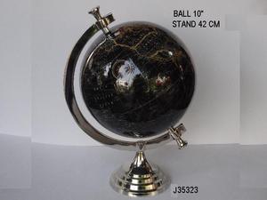 Soporte de metal con forma de arco de globo en el Mundo Superior de escritorio - Product Image 3