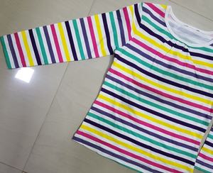 Bangladesh Stock lot/expédition dépassement de nombreuses bandes de couleurs imprimées filles multicolores Super fantaisie toutes saisons T-shirt à manches longues - Product Image 2