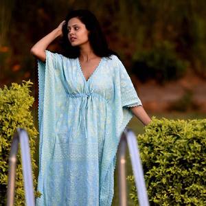 ชุดลำลองใส่สบายไซส์ใหญ่พิเศษสไตล์ทางการแขนสั้นและปักลายรอบเอวธรรมชาติสำหรับผู้ใหญ่ - Product Image 1