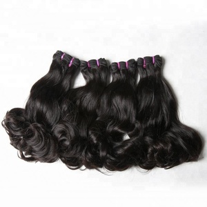 Cheveux humains ondulés à double trame à la machine indienne - Product Image 1