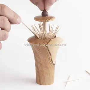 Palillo de dientes de madera, soporte de paja y aguja