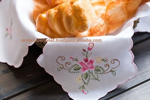 Funda enrollable bordada, servilleta, cesta para pan - Product Image 4