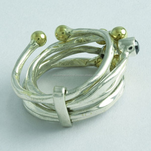 Anillo de pila de dos tonos con atractiva piedra preciosa de ónix negro Anillo de compromiso y aniversario de plata de ley 925 - Product Image 4