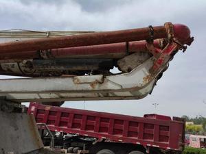 Bomba de cemento montada en camión, bomba de cemento de 37m montada en camión Izusu - Product Image 4