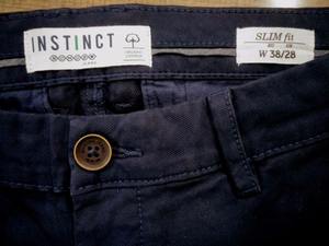 Chinos de marca para hombre de algodón hechos en Bangladesh prendas listas para exportar excedentes de ropa en stock - Product Image 5