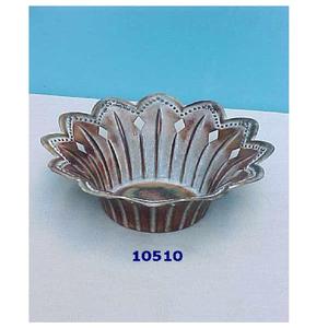 Maceta de hierro de metal de calidad superior con diseño de acabado de pátina - Product Image 2