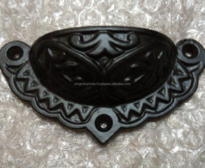 OMG Industries Tirador de taza de latón contemporáneo Forma curva decorativa para puertas y ventanas Manijas al por mayor - Product Image 4