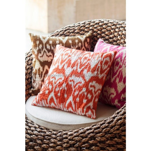 Housses de coussin en lin brodé Suzani de 16 pouces à la main, motif imprimé de style indien pour la maison, l'hôtel, l'extérieur, les oreillers - Product Image 3