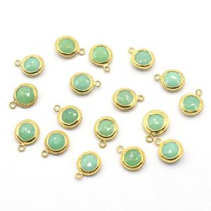 Colgantes de Plata de Ley con Bisel Chapado en Oro y Forma Redonda de Crisoprasa Calcedonia, Joyería Hecha a Mano - Product Image 1