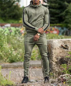 Chándal 2024 para Hombre, Logotipo Personalizado, Franjas Laterales, Chándales para Hombre, Traje de Poliéster, Traje de Forro Polar para Correr, Ropa Deportiva Urbana - Product Image 4