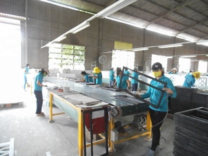 Tapis de bain en acacia de haute qualité pour salle de bain antidérapant pour salle de bain Tapis de bain en bois Carrelages de bain - Product Image 2