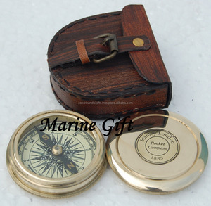 Compas médiéval en laiton Vintage Stanley London 1885 boussole boussole de poche avec étui en cuir par Calvin Handicraft - Product Image 2