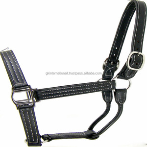 Cuir de selle épais noir ou marron havane entièrement réglable licou de cheval en cuir dans toutes les tailles personnalisées avec quincaillerie en laiton - Product Image 1