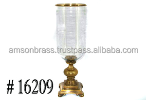 Bougeoir perforé en métal et fer - Product Image 6