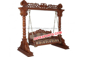 Columpio Jhoola de Madera Tallada de la India, Columpio de Madera Tallada Pesado de Diseño para Bodas, Columpio Hecho a Mano para Decoración de Bodas - Product Image 3