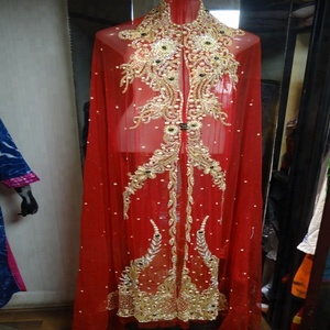 Vestido Takchita Kaftan Marroquí Hecho a Mano en India sobre Tul con Pedrería Bordada - Product Image 1