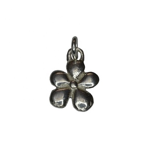 Dijes chapados en plata de ley 925, embalaje personalizado - Product Image 1