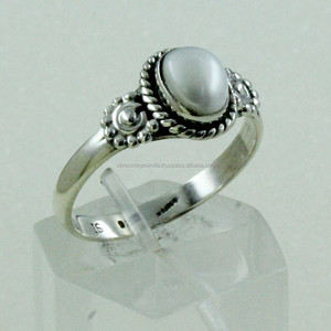 Bague minuscule en pierre de perle, bague en argent sterling 925, grossiste de bague en argent Inde - Product Image 2