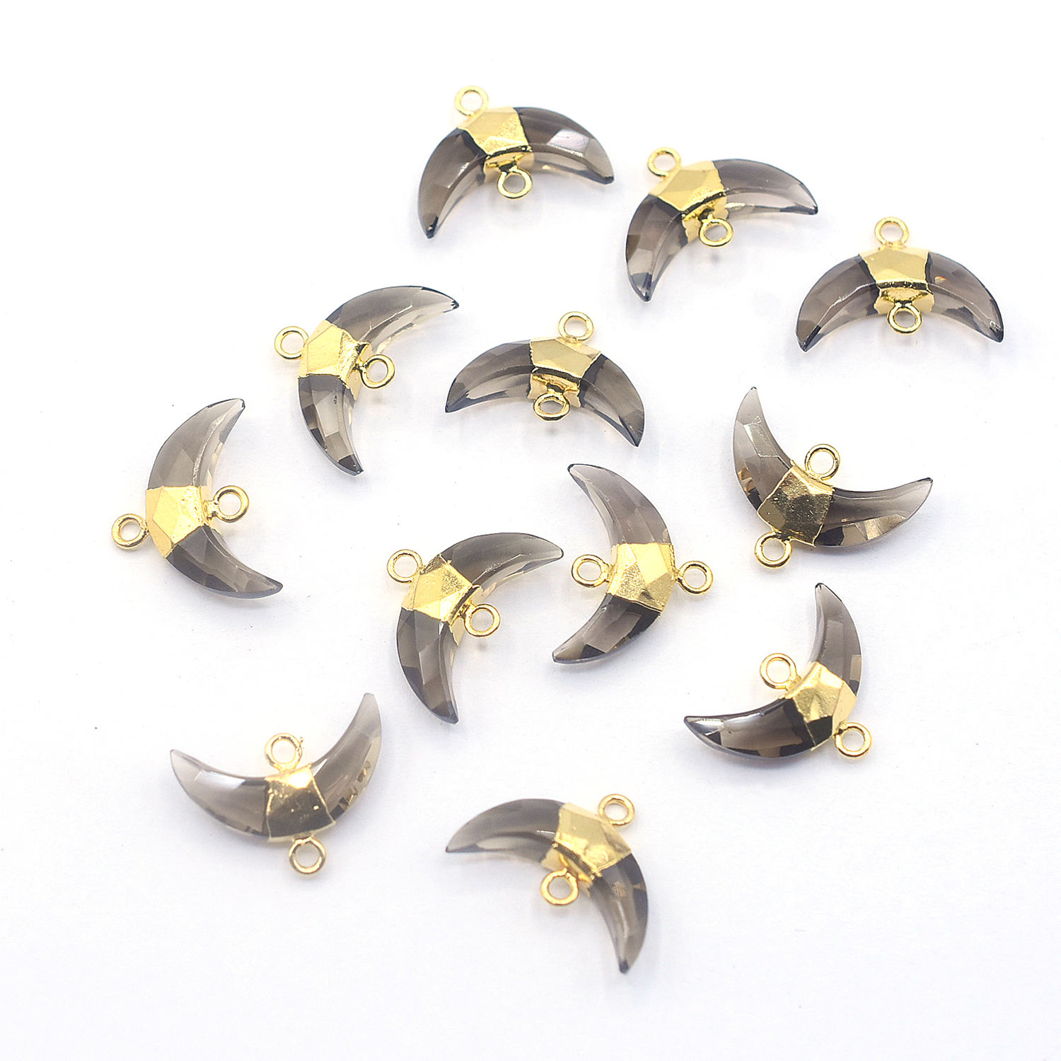 สีน้ำตาล