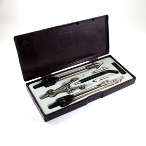 Instrumento de dibujo técnico de ingeniería marrón, caja geométrica, 7 instrumentos en una caja de plástico, venta de alta calidad - Product Image 2