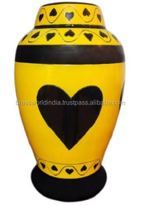 Urna Funeraria de Latón Estilo Americano Verde con Flores Rosas para Adultos, Artículos Funerarios para Cremación Brassworld India FU-128 - Product Image 3