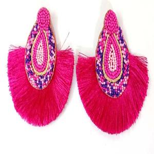 Pendientes de hilo de seda y cuentas de semillas, bisutería hecha a mano, venta al por mayor en línea - Product Image 1