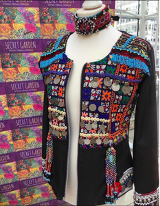 Chaqueta de Cuero Tribal Banjara con Cuentas, Estilo Gitano Afgano - Product Image 2