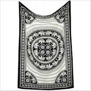 Arte de pared de Mandala indio, tapiz grande, colgantes de pared bohemios, colcha india, estudio de Yoga, arte de pared, esterilla de Yoga para playa, tapiz Hippie - Product Image 1