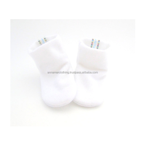 Zapatos de algodón orgánico de marca privada para bebés, botines para recién nacidos, a la moda, con certificado Zutano - Product Image 1