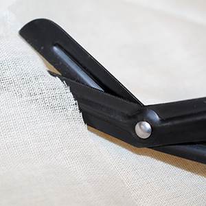 กรรไกรตัดพลาสติกสแตนเลสอย่างมืออาชีพสำหรับผ้าพันแผลตัดยากปฐมพยาบาลดูแลฉุกเฉินทางการแพทย์พื้นฐานเครื่องมือผ่าตัด - Product Image 3