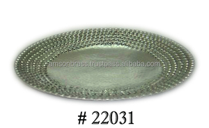 Plateau en métal aluminium à papaye martelée Plateau en métal Plats à fruits Plat à bordure pointillée Plateau décoratif en métal Design de luxe - Product Image 4