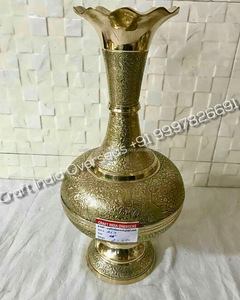 Vase de fleurs indien en laiton, style décoratif, pour la décoration de la maison et du mariage, utilisé comme Vase de fleurs décoratifs en métal - Product Image 2