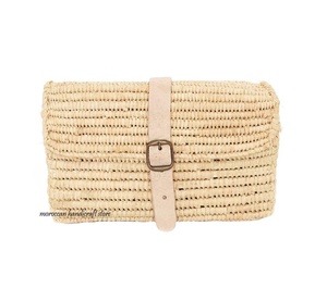 Bolso de mano de mujer de cuero genuino hecho a mano patrón geométrico forma de cubo estilo marroquí Unisex - Product Image 2