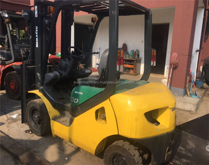 Montacargas Komatsu FD30T-16, Montacargas Komatsu de 3 Toneladas Usado y Económico - Product Image 3