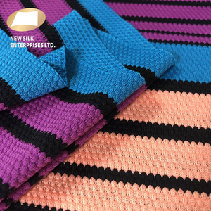 Ananas à rayures colorées, en Polyester spandex, tissu pour la plage - Product Image 3