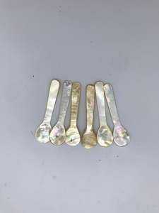 Cuillère en coquillage naturel / Cuillère à caviar de perle - Product Image 6